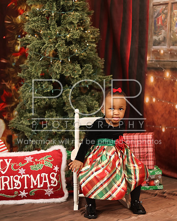 2024_Christmas_Corrine-11