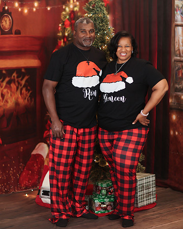 2024_Christmas_RussellFamily-21