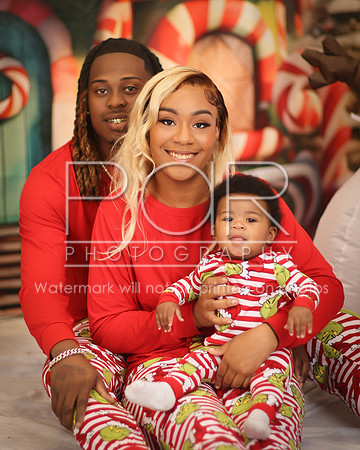 2024_Christmas_Asia Taylor-17