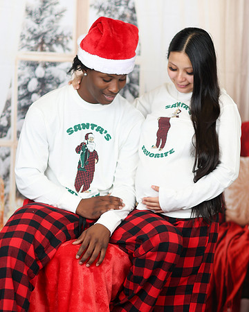 2024_Christmas_Maternity_Emily-42