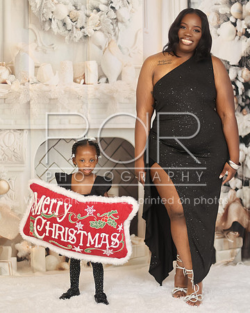 2024_Christmas_Jakayla Collins-7