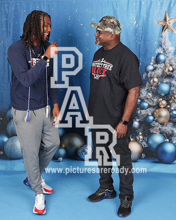 2023_Christmas_RussellFam-8