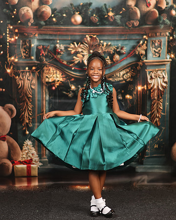 2024_Christmas_Twins-26