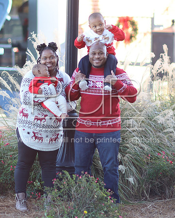 2024_Christmas_Shanita-43