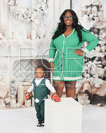 2024_Christmas_Jada Varnell-10