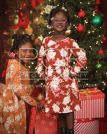 2023_Christmas_Shanita Jones-16