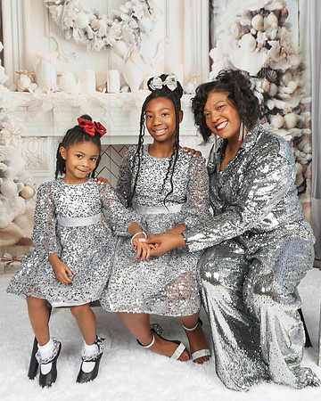 2024_Christmas_Charcy-15