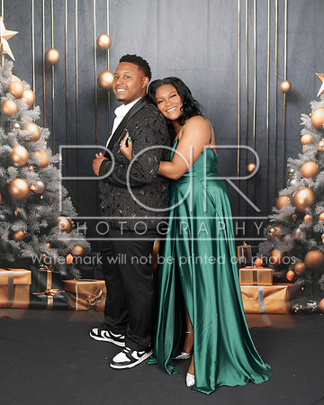 2023_Christmas_Keondra-17