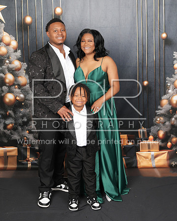 2023_Christmas_Keondra-18