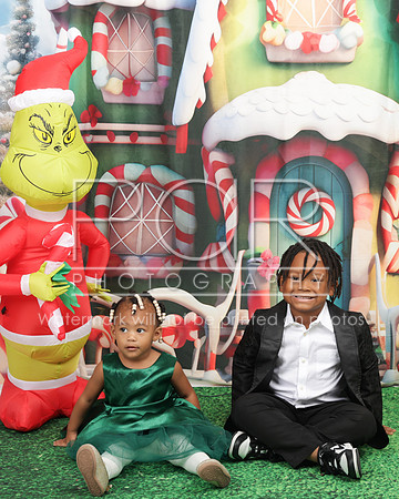 2023_Christmas_Keondra-27
