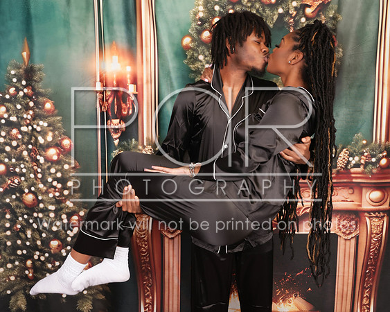 2023_Christmas_Jaybriale-5