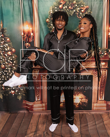 2023_Christmas_Jaybriale-3
