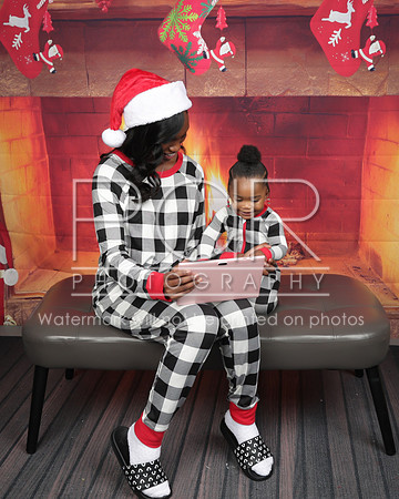 2023_Christmas_Christasia Carey-2