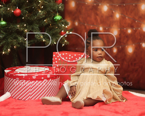 2023_Christmas_Christasia Carey-18