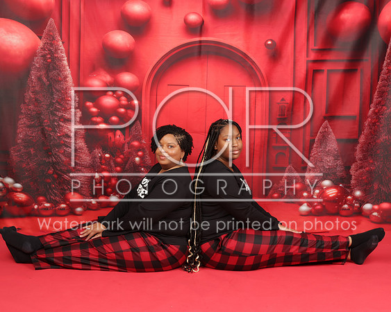 2023_Christmas_Shaunte Watts-9