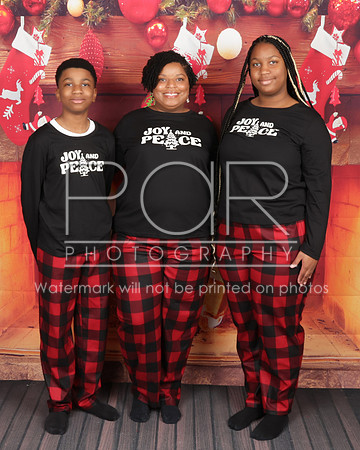 2023_Christmas_Shaunte Watts-11