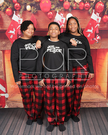 2023_Christmas_Shaunte Watts-13