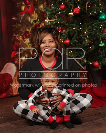 2023_Christmas_Angeline-17