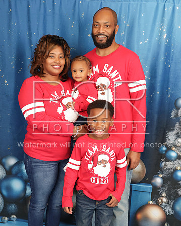 2023_Christmas_Angeline-20