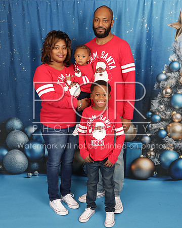 2023_Christmas_Angeline-19