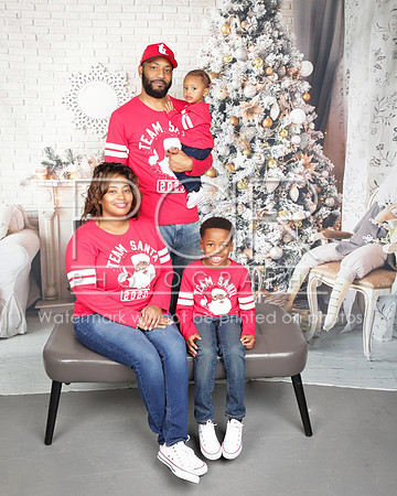 2023_Christmas_Angeline-21