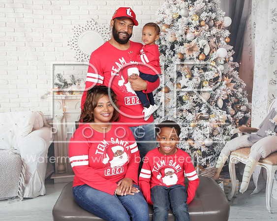 2023_Christmas_Angeline-23