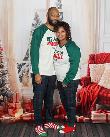 2024_Christmas_Angeline-20