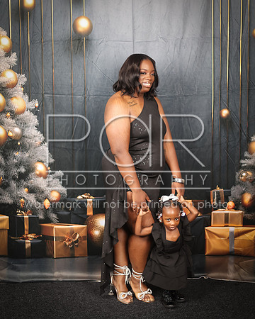 2024_Christmas_Jakayla Collins-11