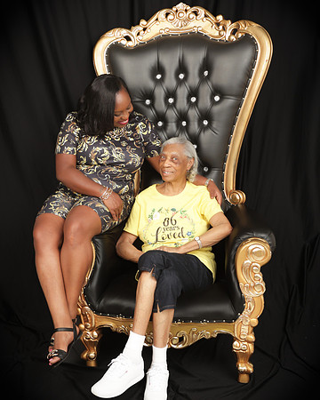 2024_Romanda_Family-31