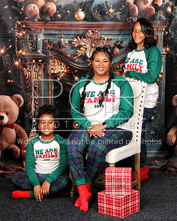 2024_Christmas_Tyerris-2
