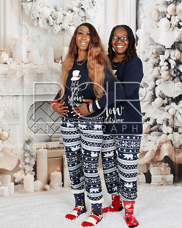 2024_Christmas_LaToya Shelton-10