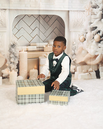 2024_Christmas_Elexis-22