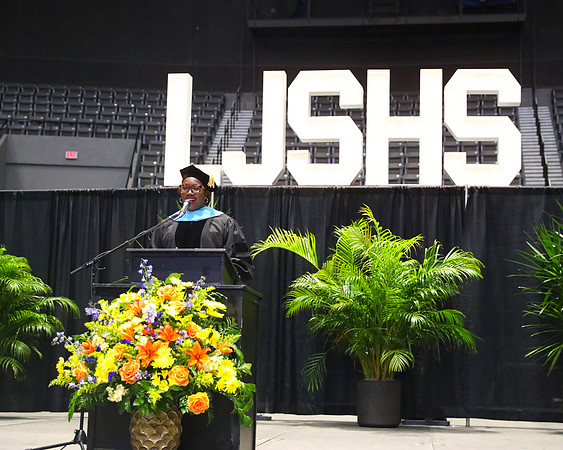 2025_Graduation_Lanier-286