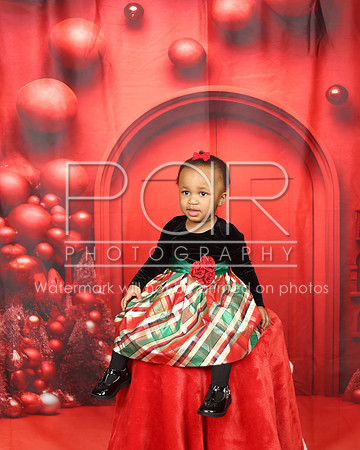 2024_Christmas_Corrine-18