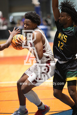 2024_Boys_Bball_McCombvsGreenwood-13