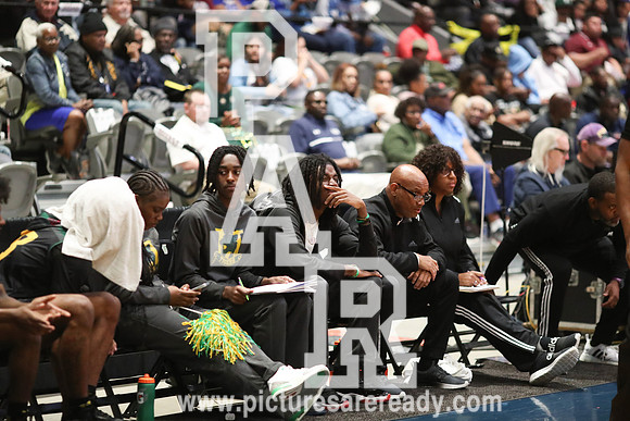 2024_Boys_Bball_McCombvsGreenwood-16