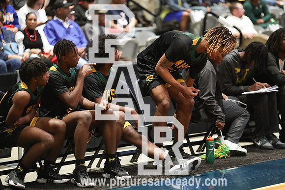 2024_Boys_Bball_McCombvsGreenwood-40
