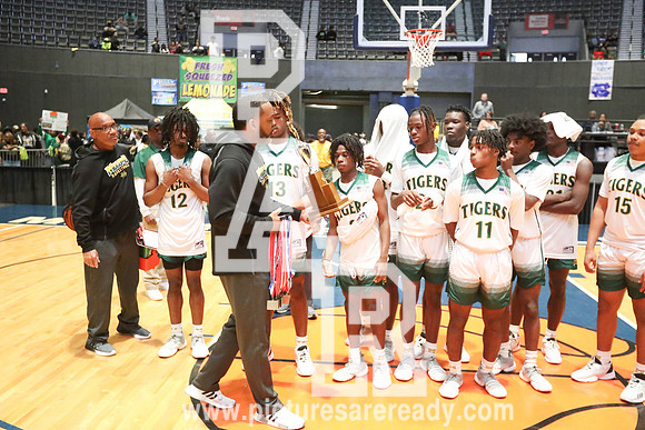 2024_Boys_Bball_RaymondvsMcComb-137