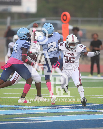 2023_Fball_ByramvsOldTowne-57