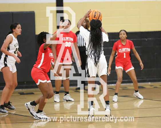 2024_bball_Girls_ClintonvsNWR-8