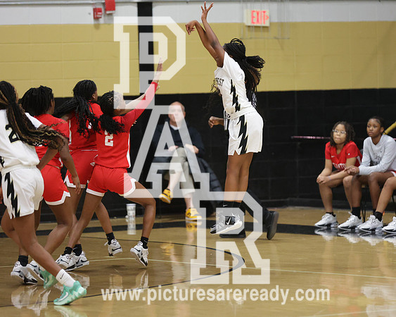 2024_bball_Girls_ClintonvsNWR-15
