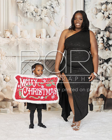 2024_Christmas_Jakayla Collins-6