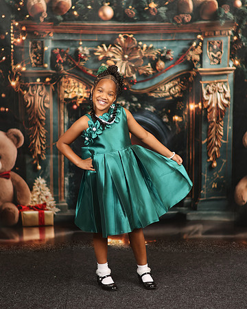2024_Christmas_Twins-31
