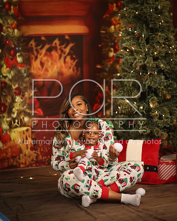 2024_Christmas_Zhakeria-4