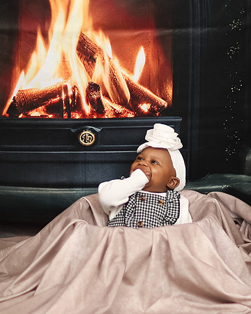 2024_Christmas_Yanell-8