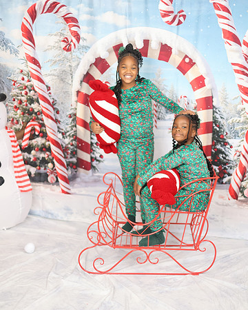 2024_Christmas_Twins-7