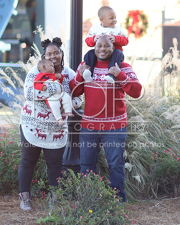 2024_Christmas_Shanita-44