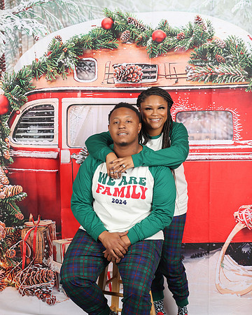 2024_Christmas_Keondra Mack-10