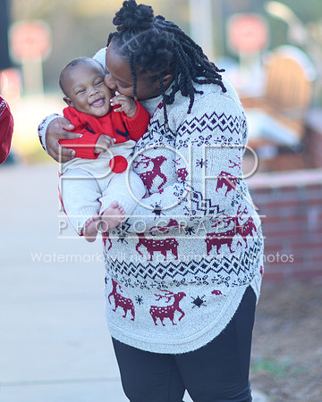 2024_Christmas_Shanita-57