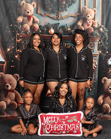 2024_Christmas_Khalil-3